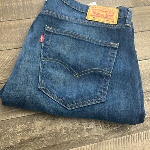 Levi's 514 Men's Classic Indigo Straight Jeans